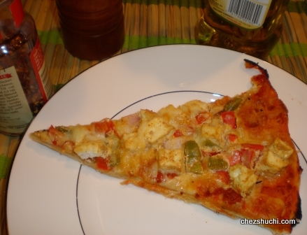 paneer tikke pizza